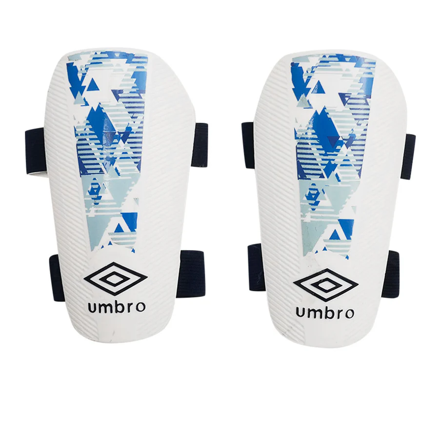 UMBRO Neo Shield สนับแข้งฟุตบอลเด็ก